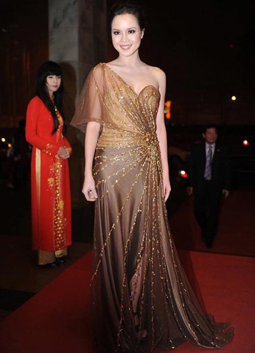 Ngọc Oanh - sang trọng không cần hàng hiệu! - 6