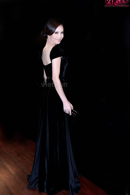 Ngọc Oanh - sang trọng không cần hàng hiệu! - 9