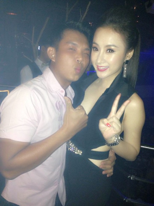 Angela Phương Trinh mất điểm vì hình ảnh mát mẻ - 2