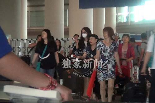 Triệu Vy lộ diện sau quot;bất hòaquot; với Hoàng A Mã - 5