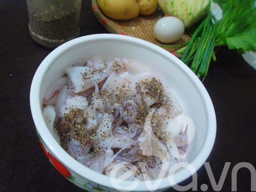 Mực chiên xù sốt dứa - 2