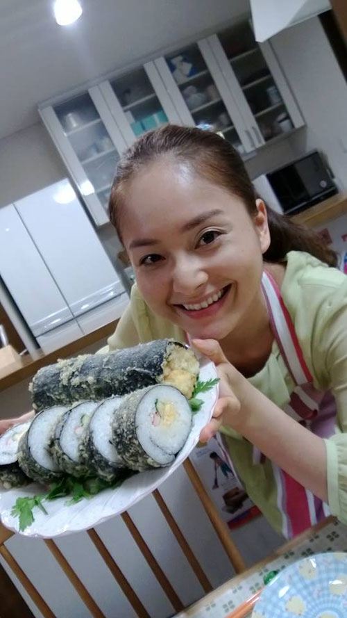 Hồ Hà đọ sắc cùng Thanh Hằng - 3