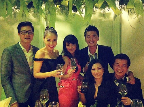 Hồ Hà đọ sắc cùng Thanh Hằng - 13