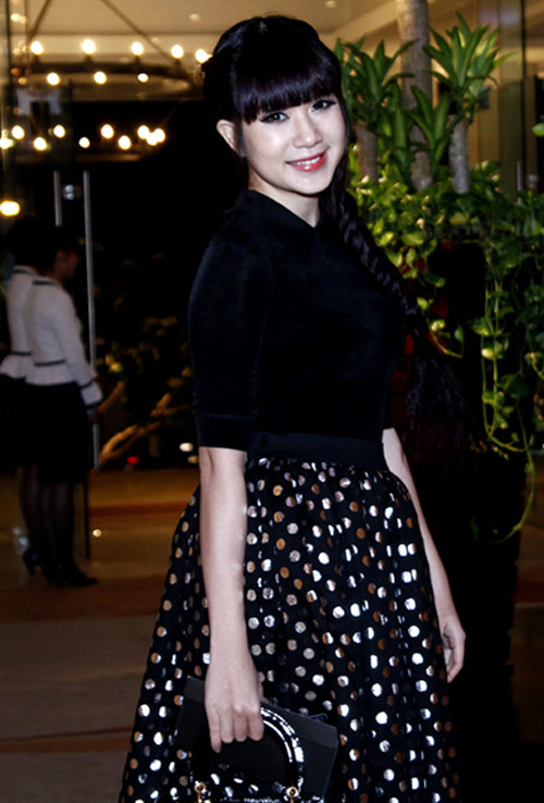 Chấm bi cổ điển hớp hồn mỹ nhân Việt - 18