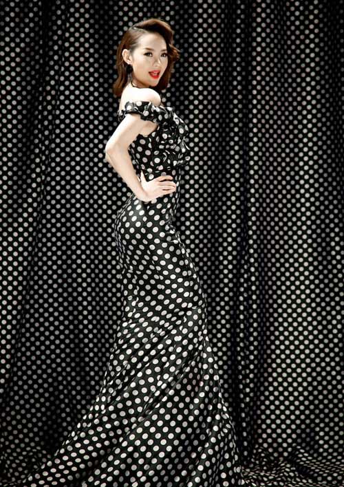 Chấm bi cổ điển hớp hồn mỹ nhân Việt - 12