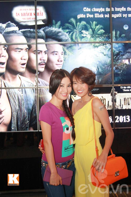 Diễm My 9X quot;hí hửngquot; đi xem phim ma cùng mẹ - 4