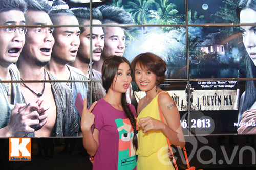 Diễm My 9X quot;hí hửngquot; đi xem phim ma cùng mẹ - 5