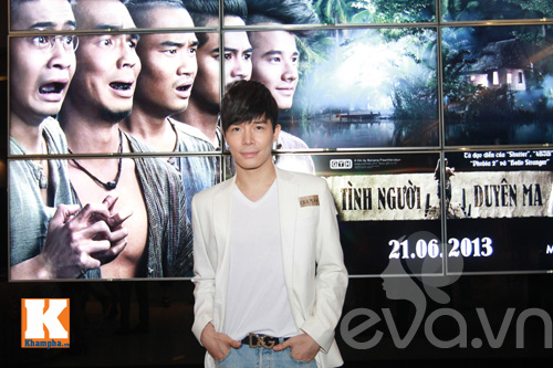 Diễm My 9X quot;hí hửngquot; đi xem phim ma cùng mẹ - 7