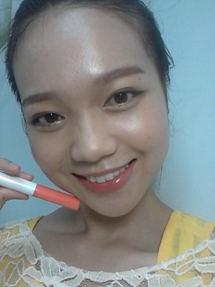 Trang điểm tự nhiên trong veo dưới nắng - 7