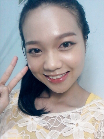 Trang điểm tự nhiên trong veo dưới nắng - 8