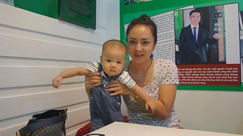 Thúy Hiền tình cảm bên con trai Thúy Vinh - 2