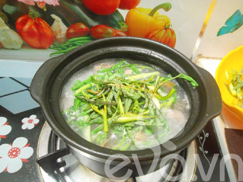 Canh sườn nấu sấu ngon cơm - 5