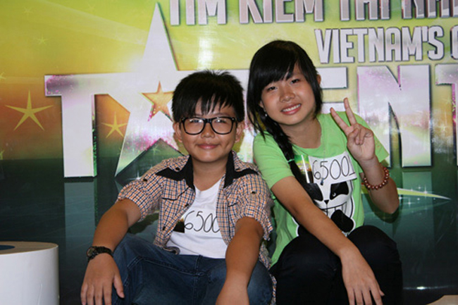 Tôn Chí Long

Trước khi thử sức chinh phục The Voice Kids, cậu bé Tôn Chí Long, 12 tuổi đến từ Cần Thơ, từng tham gia chương Vietnam's Got Talent 2012 và gây được ấn tượng đẹp với BGK.
