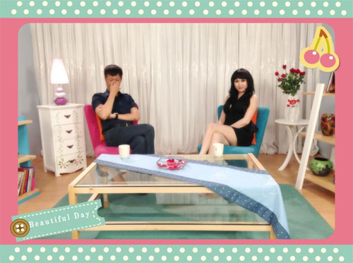 Elly Trần sexy cả khi vào bếp - 4