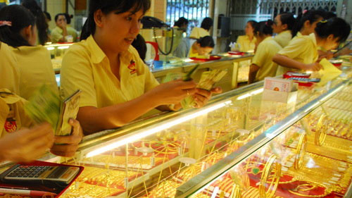 Giá vàng nhảy lên 38 triệu đồng/lượng - 1