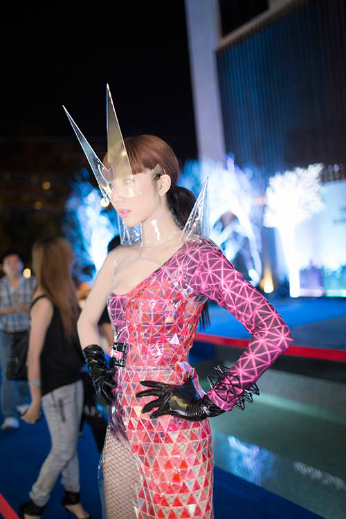 Ngọc Quyên quot;đọquot; vẻ lạnh lùng với Khánh My - 7