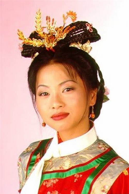 ‘Gái xấu#039; vẫn đóng vai mỹ nhân cổ trang - 4