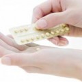 Sức khỏe - Dùng thuốc tránh thai bị đau đầu, vì sao?