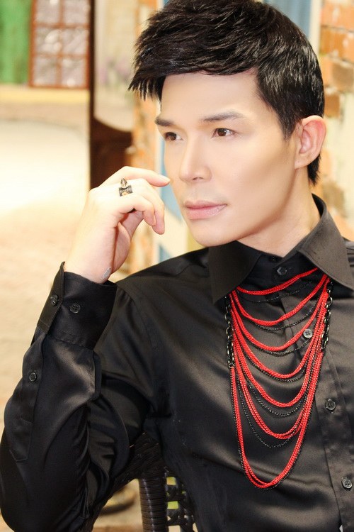 Nathan Lee ngượng ngùng ôm ấp Ngọc Anh - 8