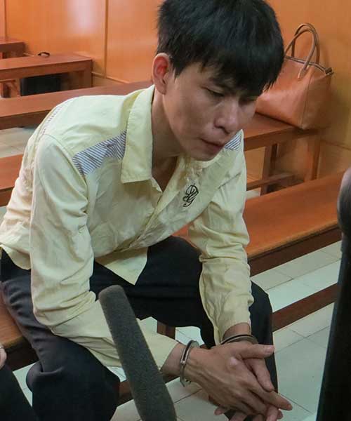 Bắt cóc người yêu, chụp ảnh khỏa thân bị 12 năm tù - 1