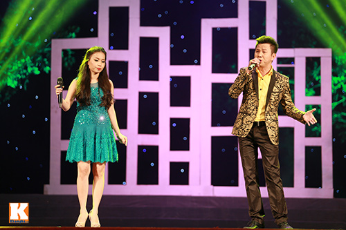 Cẩm Ly bật khóc khi hát về mẹ - 15