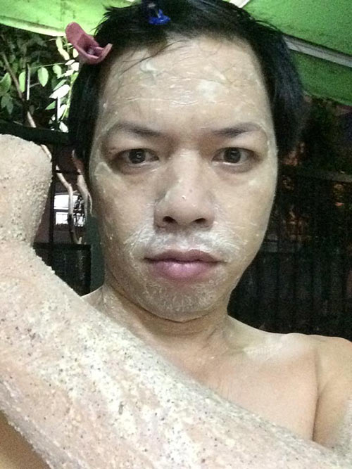 Thái Hòa hối hận vì đùa cợt về dịch sởi - 4