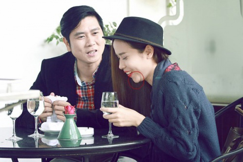 Lưu Hương Giang lại lộ chiếc cằm nhọn hoắt - 7
