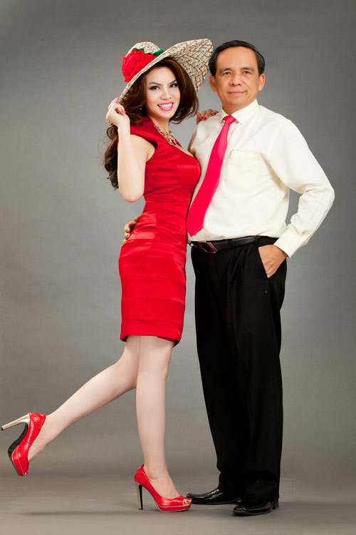 Quý bà Kim Hồng khỏe khoắn ngày Quốc tế lao động - 14