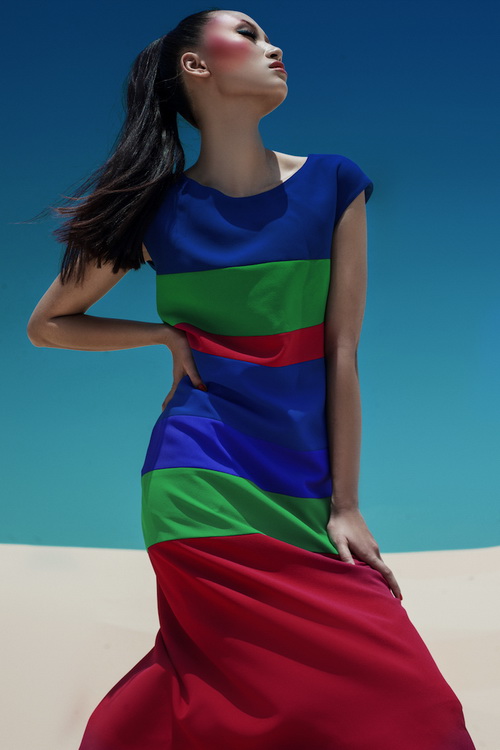 Trang Khiếu nóng bỏng đồ kẻ sọc giá 1.000 đô - 9