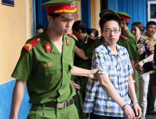 Đằng sau vụ án mạng vì mối tình ngang trái - 2