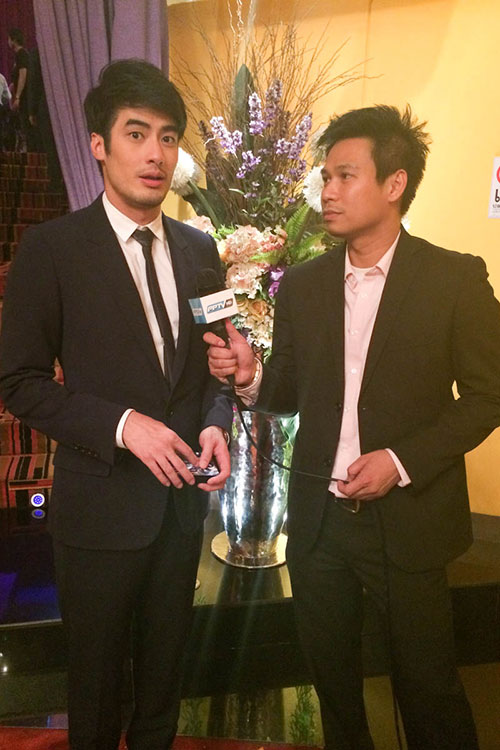 Hot boy Tuổi nổi loạn rực sáng bên dàn sao Thái - 7