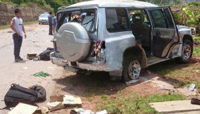 Xe lên Điện Biên nổ lốp, 3 cán bộ công an tử nạn - 1