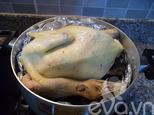 Gà hấp muối, ngải cứu cho chiều cuối tuần - 5
