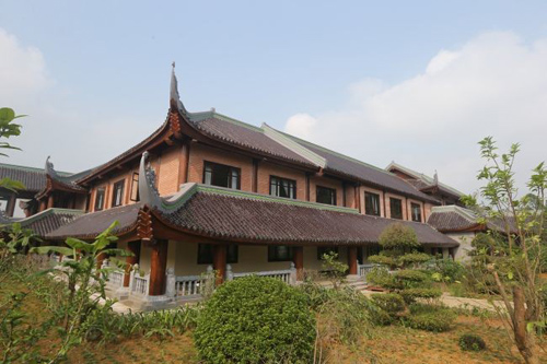 Nhà khách 5 sao toàn gỗ quý ở chùa Bái Đính - 1