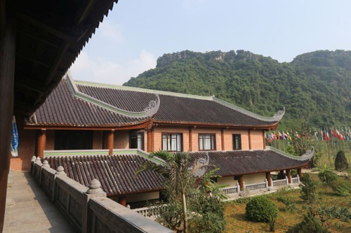 Nhà khách 5 sao toàn gỗ quý ở chùa Bái Đính - 2