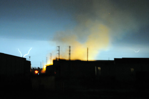 Cháy lớn tại nhà máy giấy ở Bắc Ninh - 1