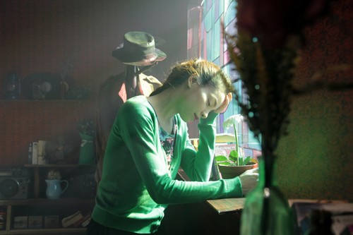 Hà Hồ múa liên tục dưới trời nắng gắt - 12