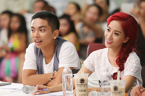 Khánh Thi nhí nhảnh bên học trò cưng - 8