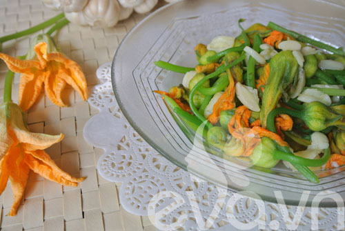 4 món chỉ 20.000 đồng với hoa bí - 5