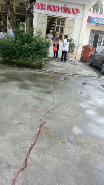 Vợ bị chồng đâm chết khi đang chờ khám bệnh - 3