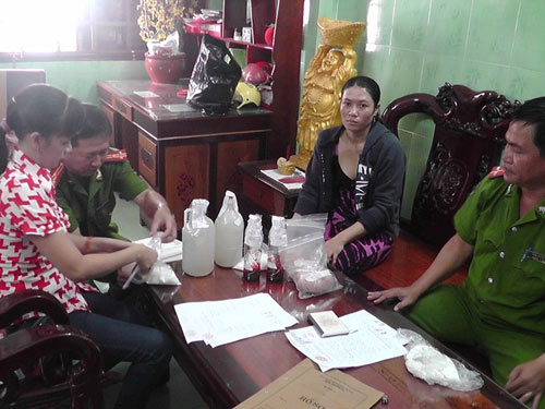 Cơ sở sản xuất chả cá có chứa chất gây ung thư - 1