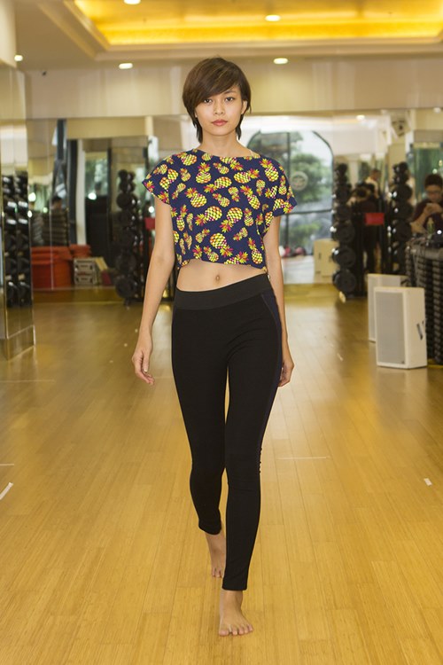 Hoàng Thùy sành điệu luyện catwalk tại Hà Nội - 5