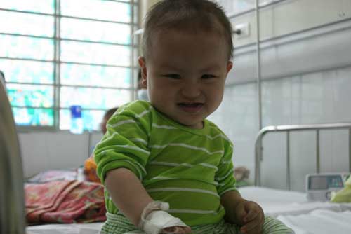 Nụ cười ở nơi từng được gọi là quot;tâm bão sởiquot; - 1