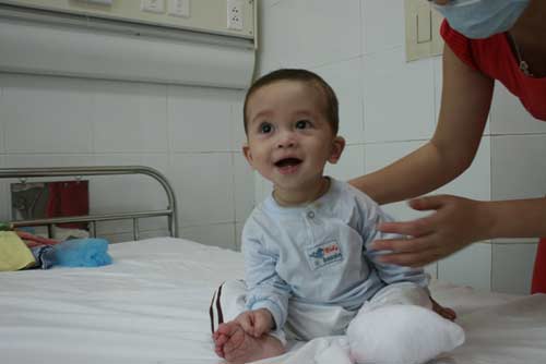 Nụ cười ở nơi từng được gọi là quot;tâm bão sởiquot; - 4