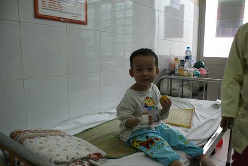 Nụ cười ở nơi từng được gọi là quot;tâm bão sởiquot; - 3