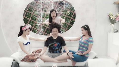 Lộ ảnh Gil Lê thân mật bên Tam Triều Dâng - 15
