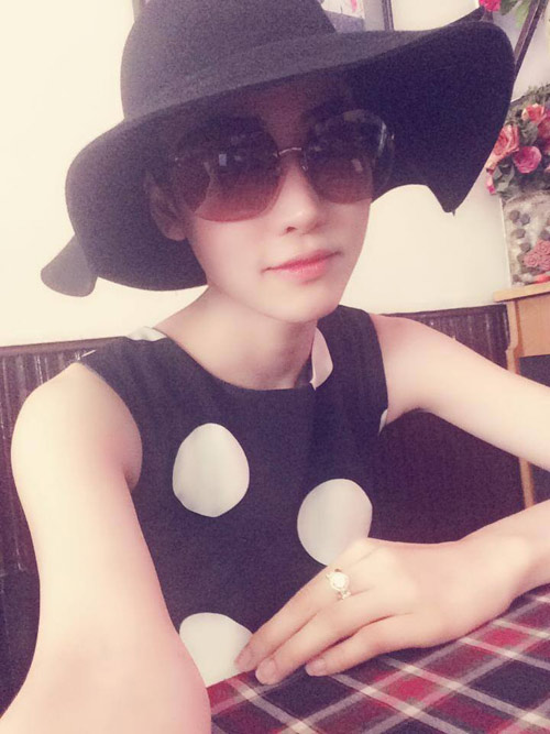 Ngân Khánh: sao có vòng 2 nhỏ nhất showbiz? - 14