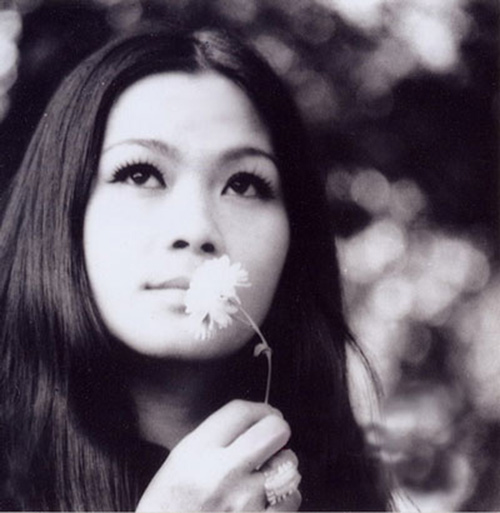 Hình ảnh đẹp của Khánh Ly thời trẻ - 5