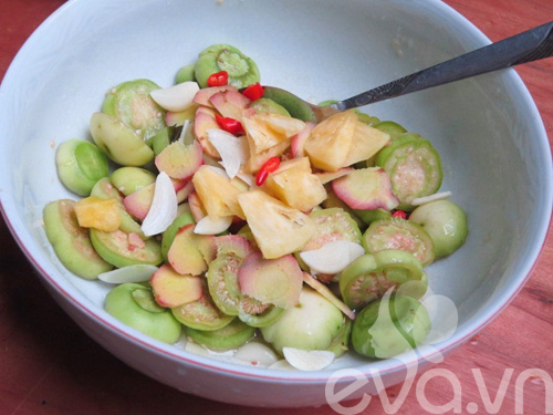 Thưởng thức cà pháo muối xổi giòn tan - 7