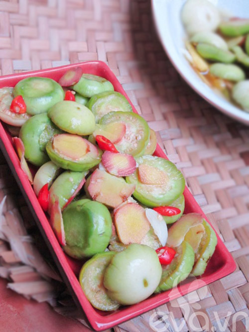 Thưởng thức cà pháo muối xổi giòn tan - 9